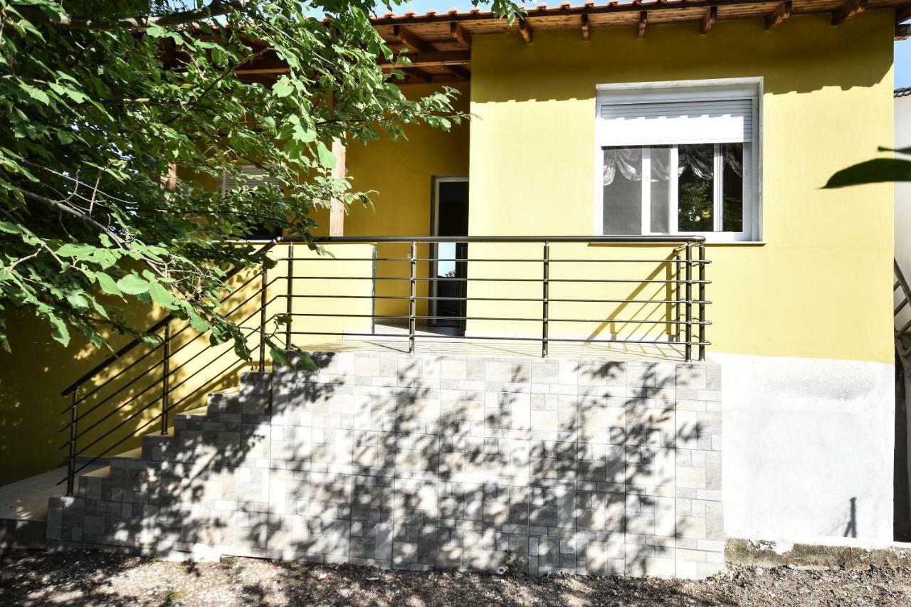 Martha'S Villa Nea Iraklitsa Extérieur photo